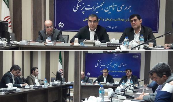 دغدغه وزیر بهداشت، تامین نظام مند محصولات سلامت محور است/ ضرورت تسهیل در تامین مواد اولیه تولید و تامین تجهیزات پزشکی و قطعات یدکی با مشارکت دستگاه های اجرایی
