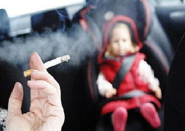 مطالعات نشان می دهد؛افزایش احتمال ابتلابه روماتیسم مفصلی در کودکان خانواده های سیگاری