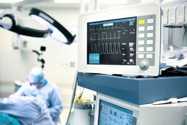 ۱۰۰ درصد بخش عمده تجهیزات پزشکی در داخل کشور تولید می شود