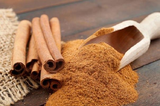 مصرف دارچین به مقابله با چاقی کمک می کند